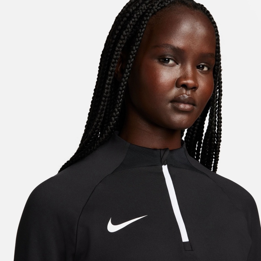 NIKE DRI-FIT STRIKE WOMEN'S SOCCER DRILL TOP SIZE MEDIUM NWT - Picture 3 of 11